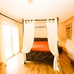 Pirata Tatil Evi Lloret de Mar