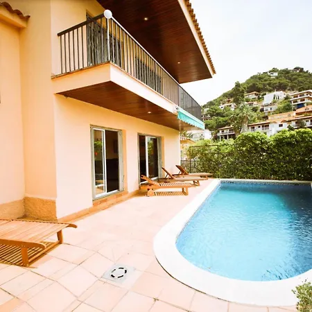 Pirata Льорет-де-Мар