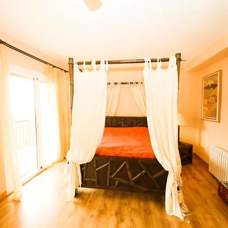 Pirata Дом отдыха Льорет-де-Мар